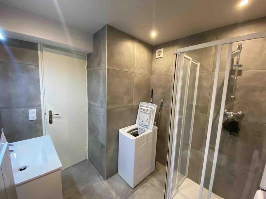 Sur Mer, Bel Appartement, Vue